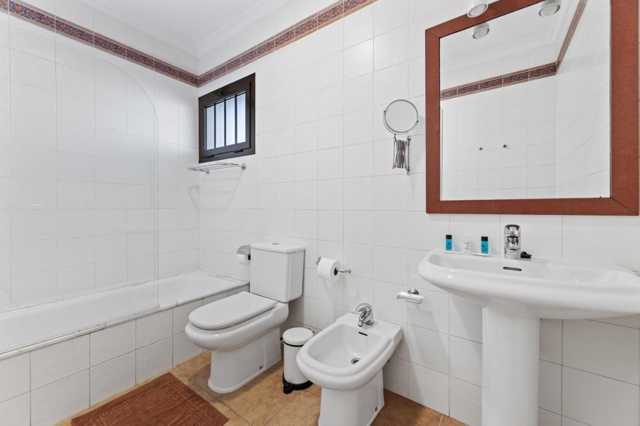 Villa 5 - Vipvipvillas Tias Luaran gambar