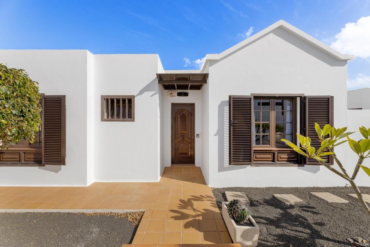 Villa 5 - Vipvipvillas Tias Luaran gambar